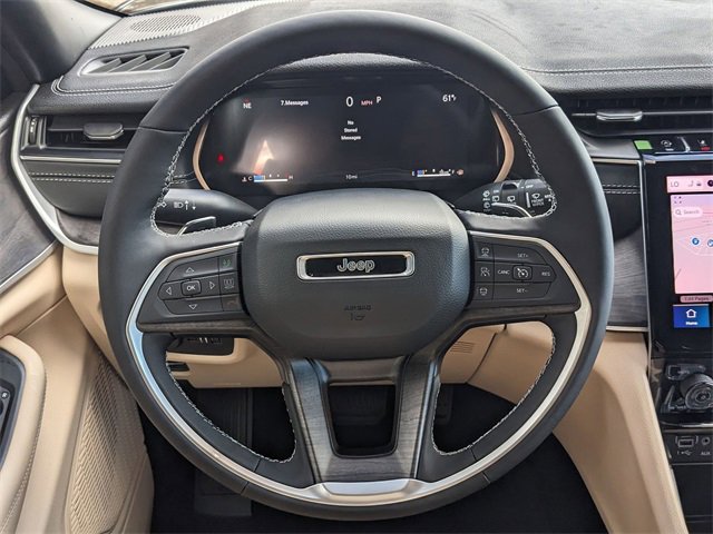 New 2025 Jeep Grand Cherokee Limited image 16