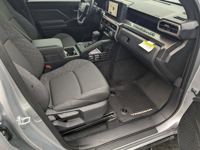 Used 2025 Toyota Tacoma SR5 image 12