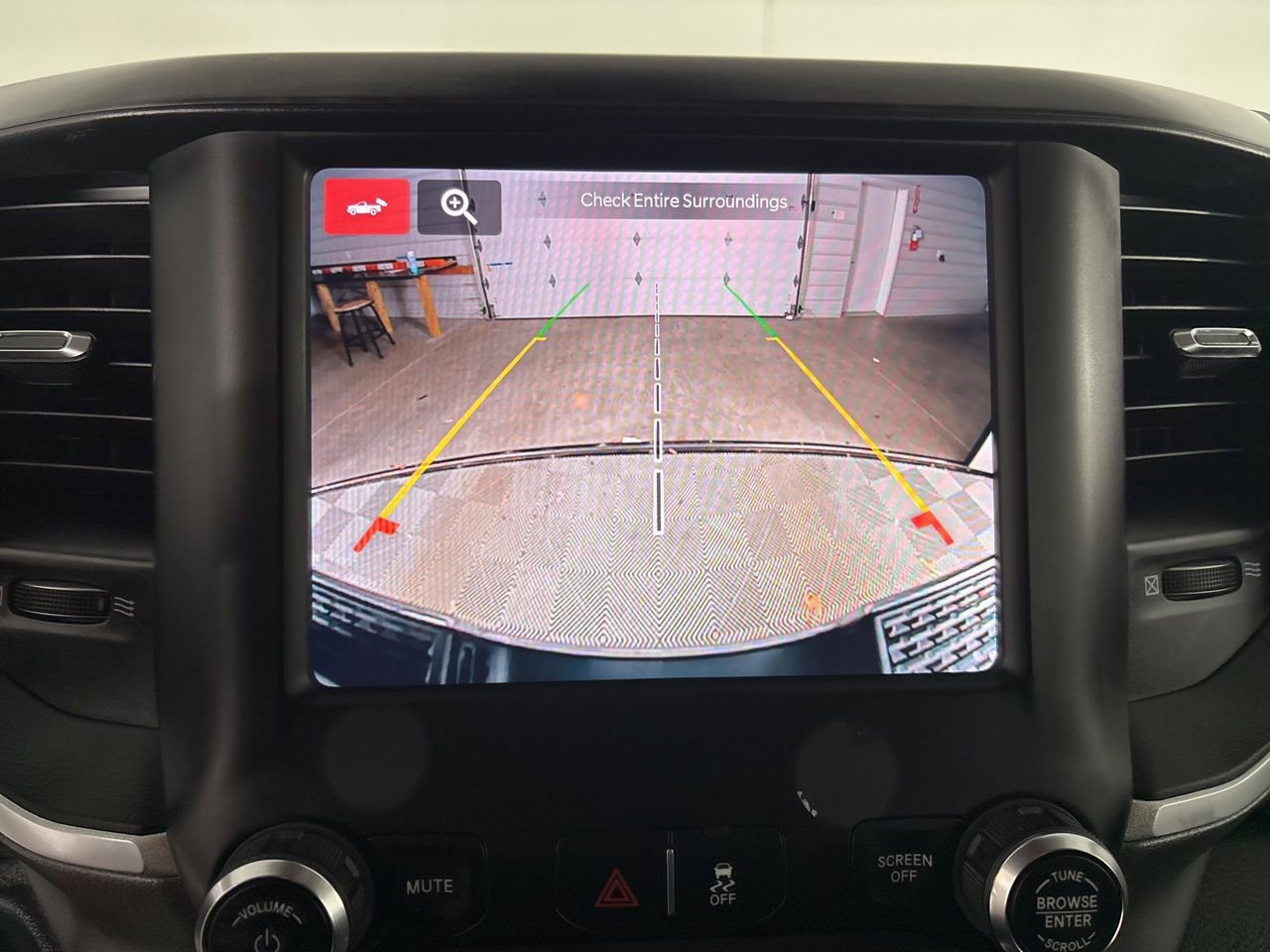 Used 2024 RAM 3500 Big Horn image 16