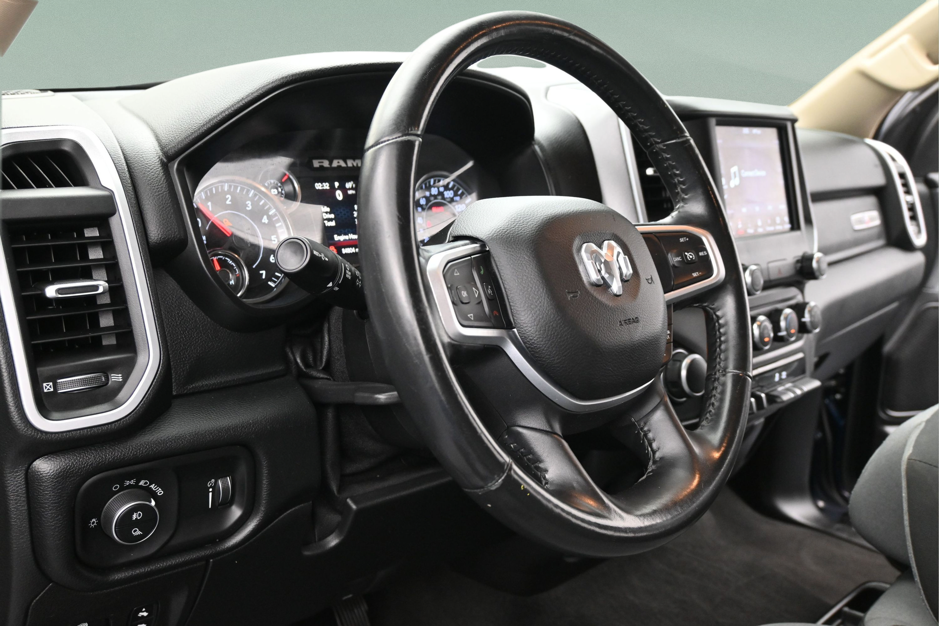 Used 2020 RAM 1500 Lone Star RWD image 12