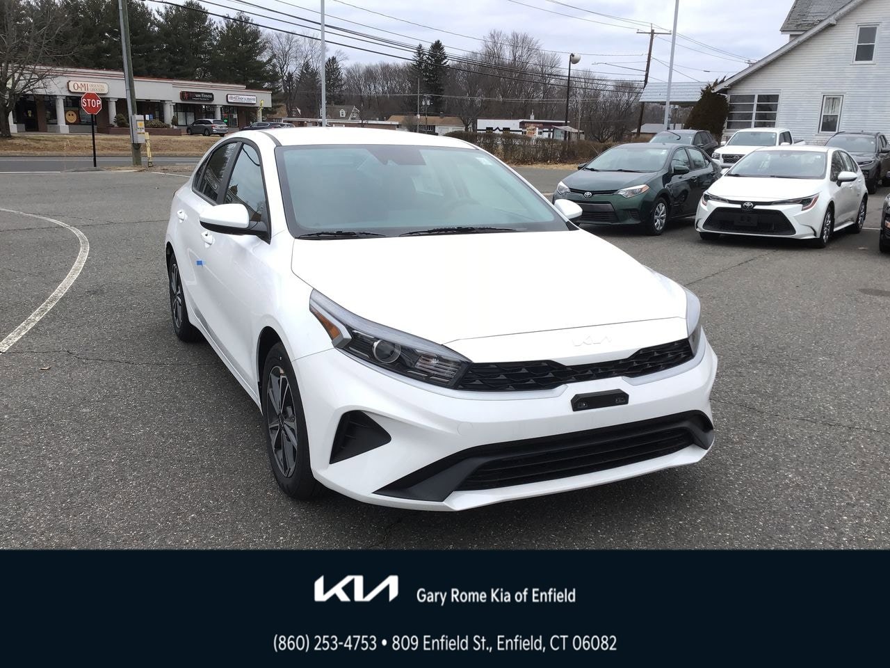 Used 2023 Kia Forte LXS image 1