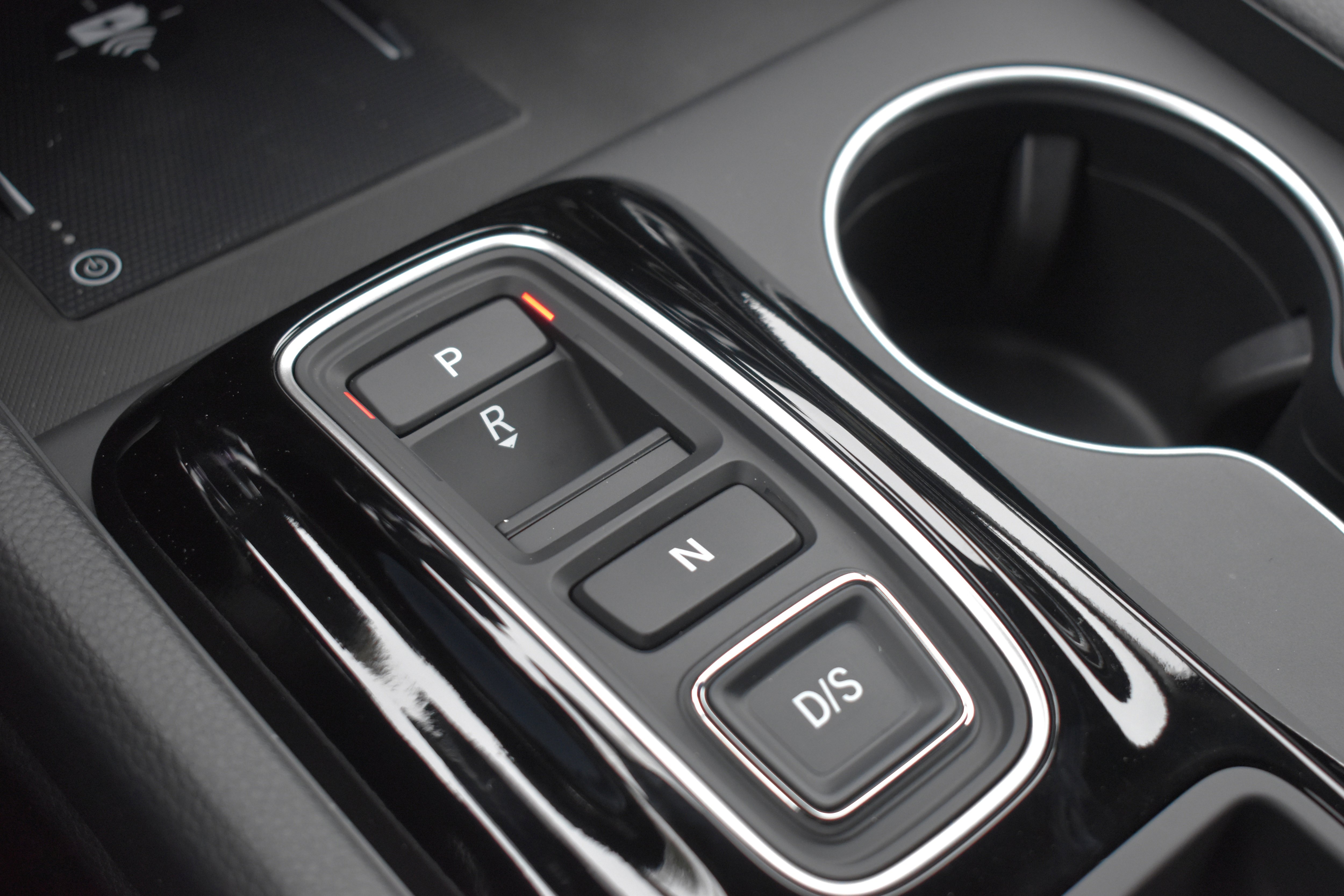 New 2025 Honda Pilot Touring image 34