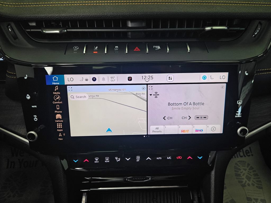 New 2026 Jeep Grand Cherokee L Limited AWD/4WD image 17
