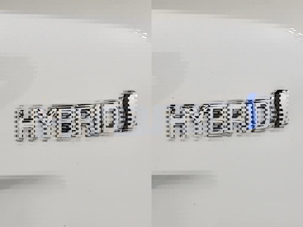 Used 2018 Toyota Prius Four w/ Advanced Technology Package image 10