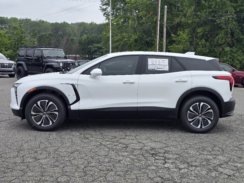 New 2025 Chevrolet Blazer EV LT image 17