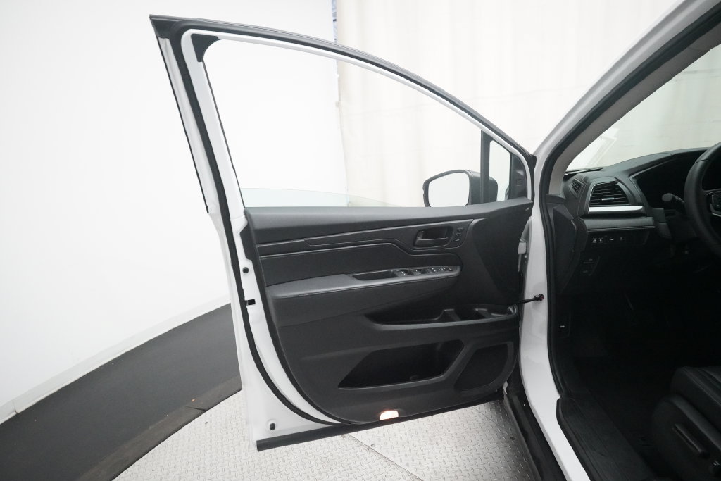 Used 2025 Honda Odyssey EX-L image 28