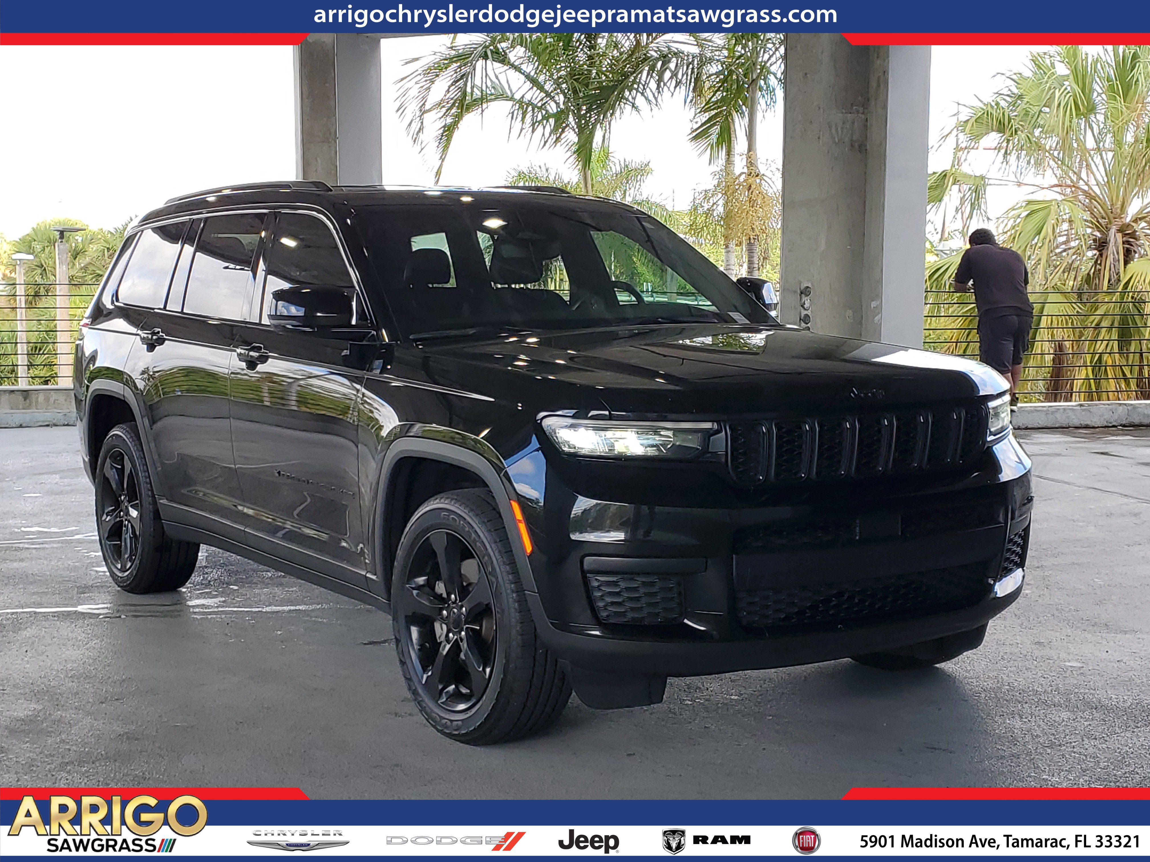 Used 2021 Jeep Grand Cherokee L Laredo AWD/4WD image 1