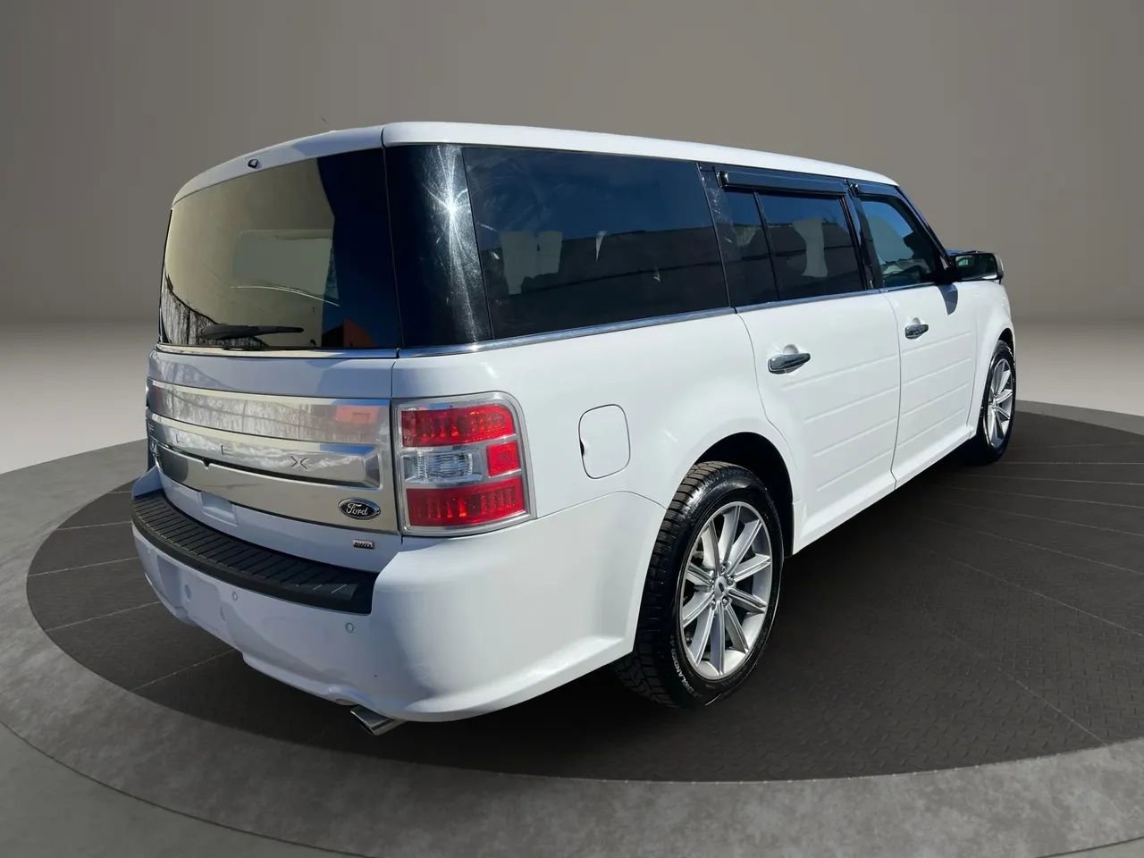 Used 2019 Ford Flex Limited image 5