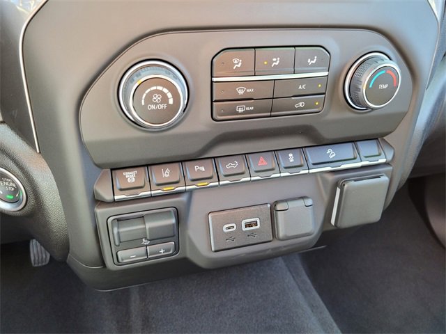 Used 2025 Chevrolet Silverado 2500 Custom w/ Custom Value Package image 32