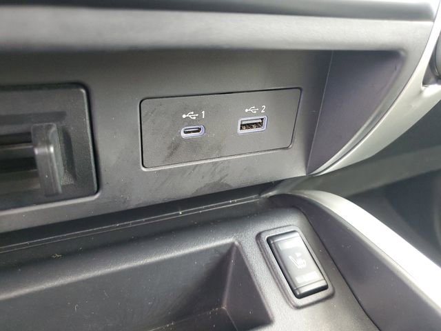 Used 2021 Nissan Titan SV w/ SV Convenience Package AWD/4WD image 28