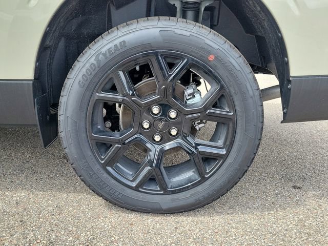 New 2025 Ford Maverick XLT w/ Equipment Group 301A image 5