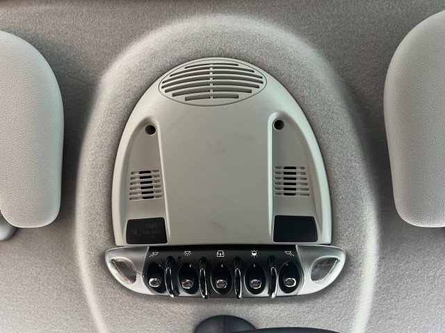 Used 2007 MINI Cooper S FWD image 25
