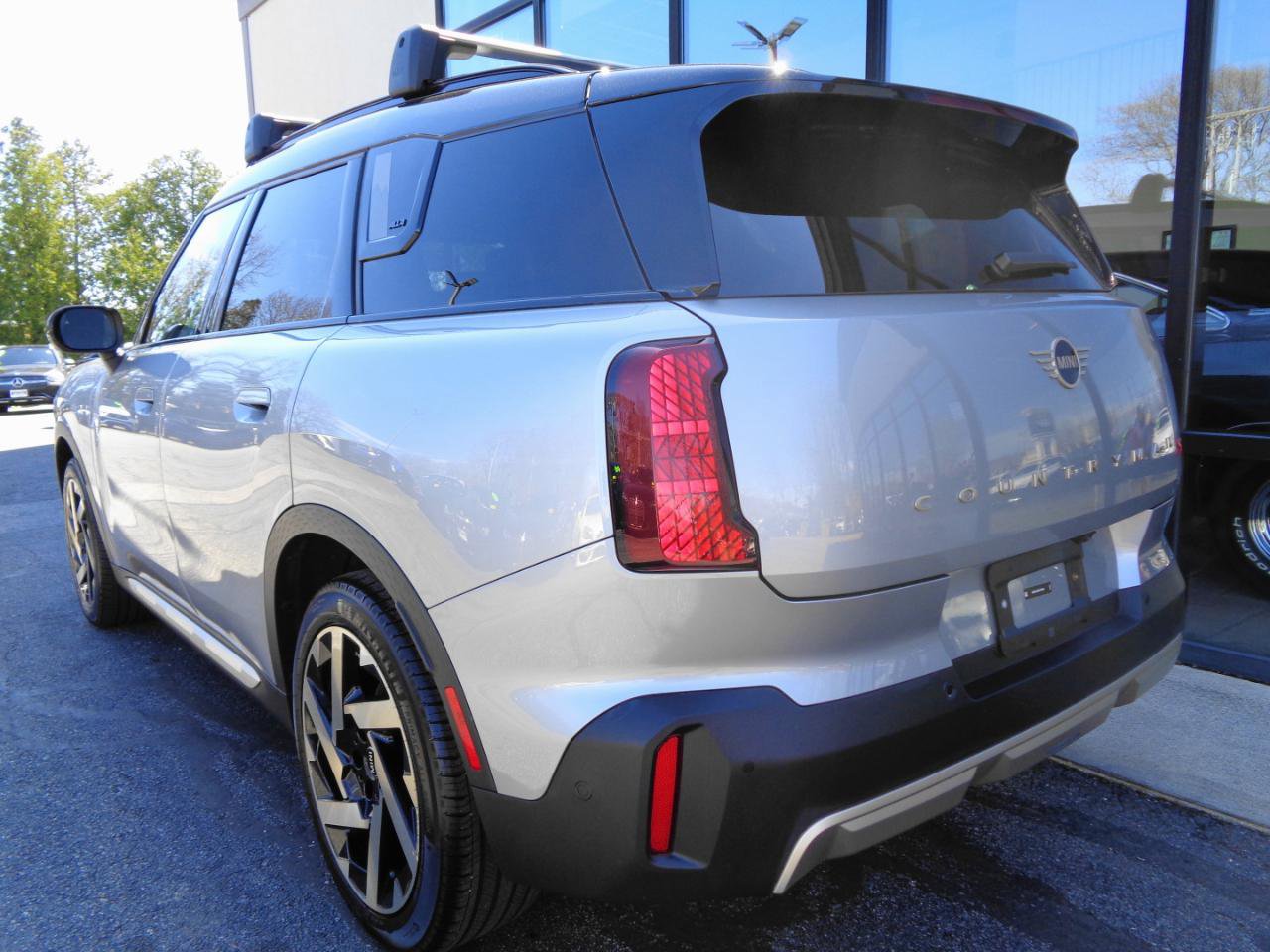 Used 2025 MINI Cooper Countryman S w/ Comfort Package Max AWD/4WD image 7