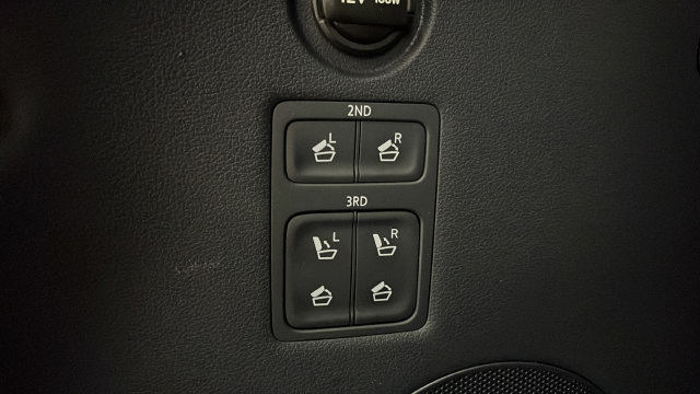 Used 2025 Hyundai Palisade Calligraphy FWD image 30