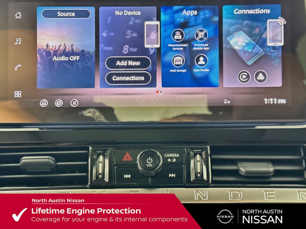 New 2026 Nissan Pathfinder Platinum FWD image 18