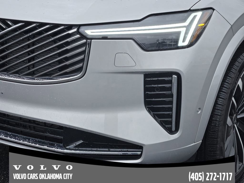 Certified 2025 Volvo XC90 B5 Plus image 8