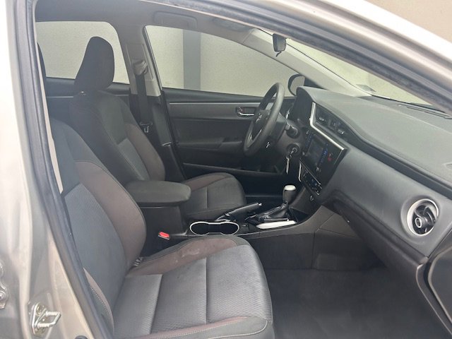 Used 2019 Toyota Corolla LE FWD image 12