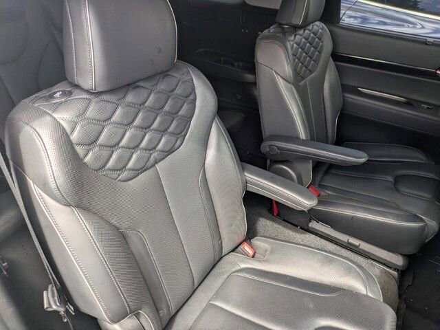 Used 2021 Hyundai Palisade Limited image 35