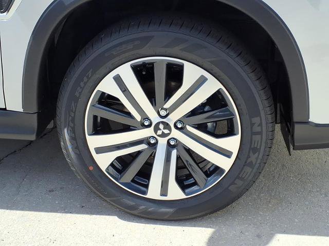 New 2026 Mitsubishi Outlander Sport SE AWD/4WD image 7