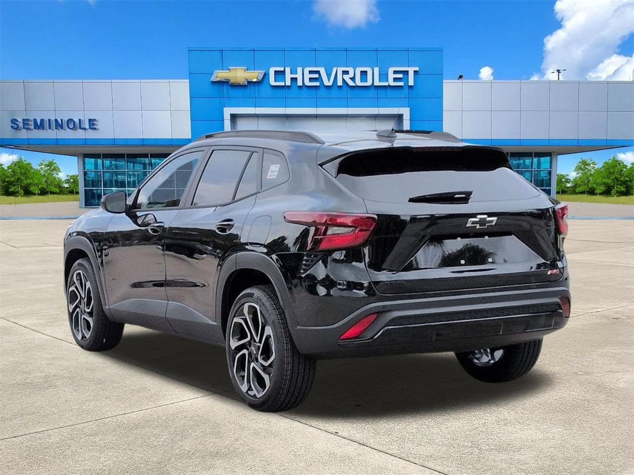 New 2026 Chevrolet Trax RS w/ Driver Confidence Package FWD image 3