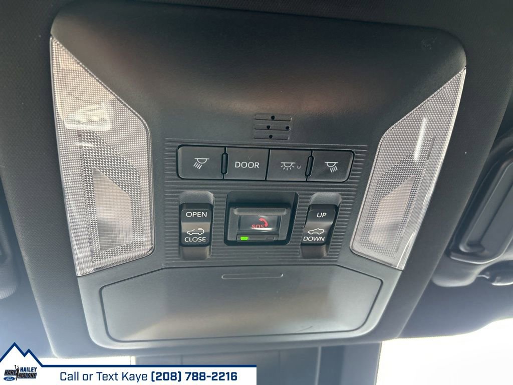 Used 2023 Toyota RAV4 SE w/ Convenience Package image 32