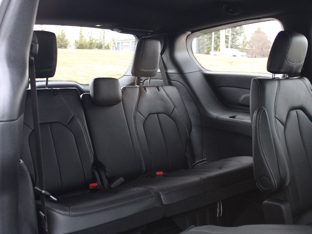 New 2026 Chrysler Pacifica Select image 31