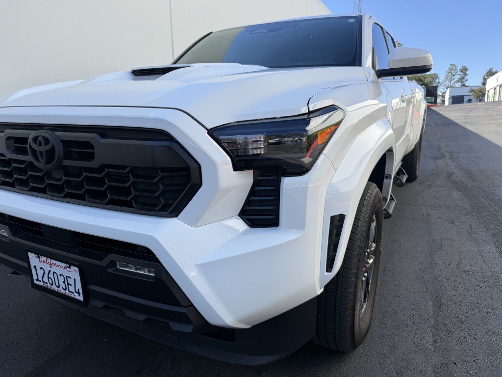 Used 2025 Toyota Tacoma TRD Sport RWD image 4