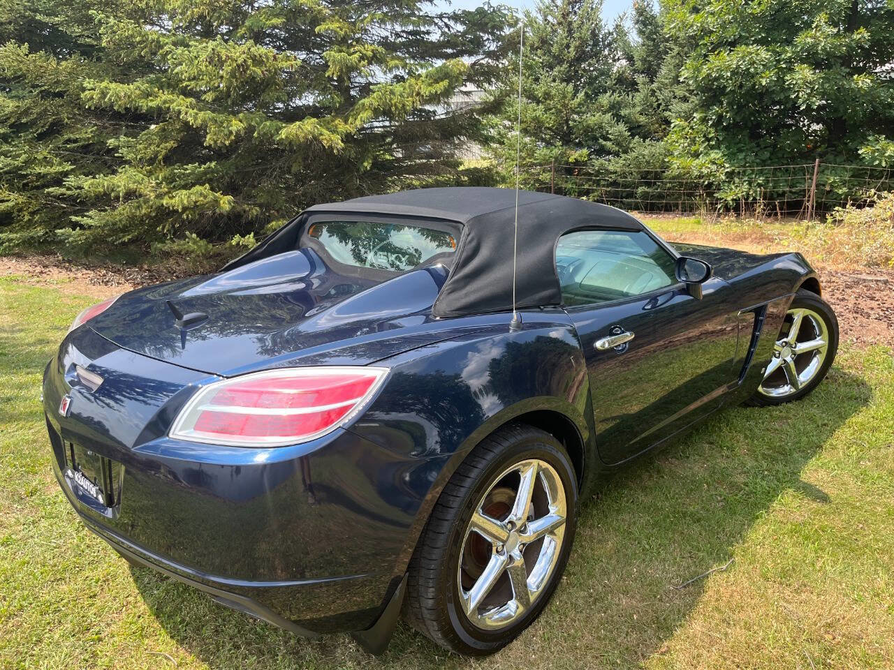 Used 2007 Saturn Sky w/ Premium Trim Pkg image 13