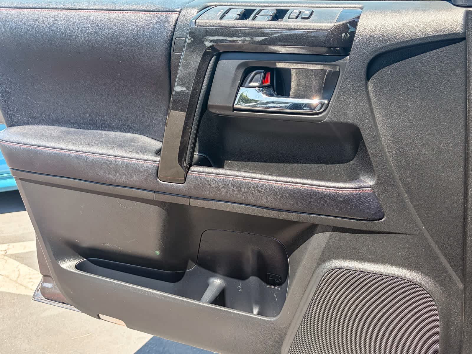 Used 2019 Toyota 4Runner TRD Off-Road Premium AWD/4WD image 20