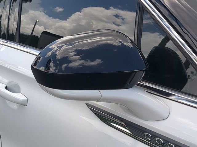 Used 2023 Lincoln Corsair Reserve image 12