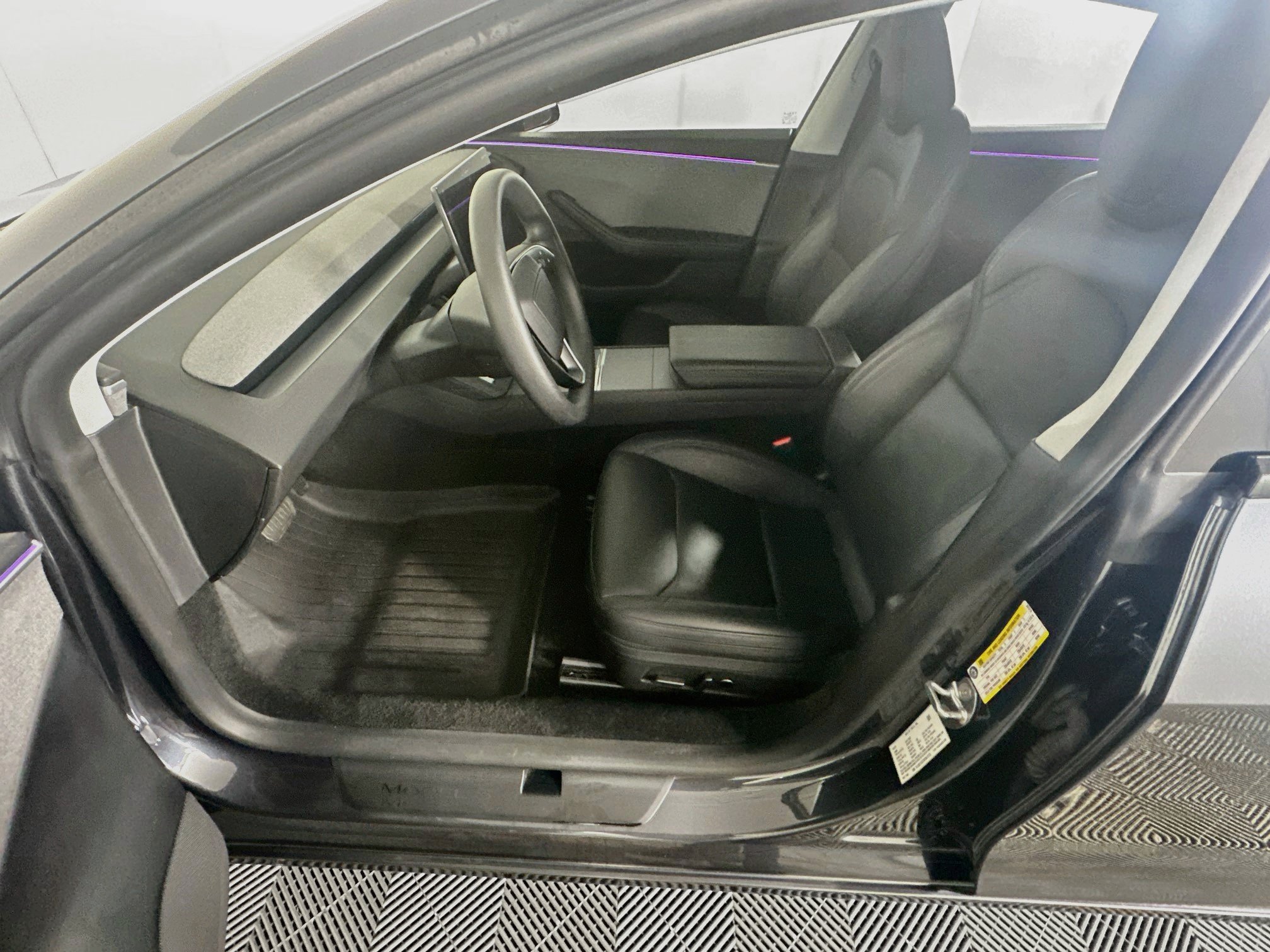 Used 2025 Tesla Model 3 Long Range RWD image 13