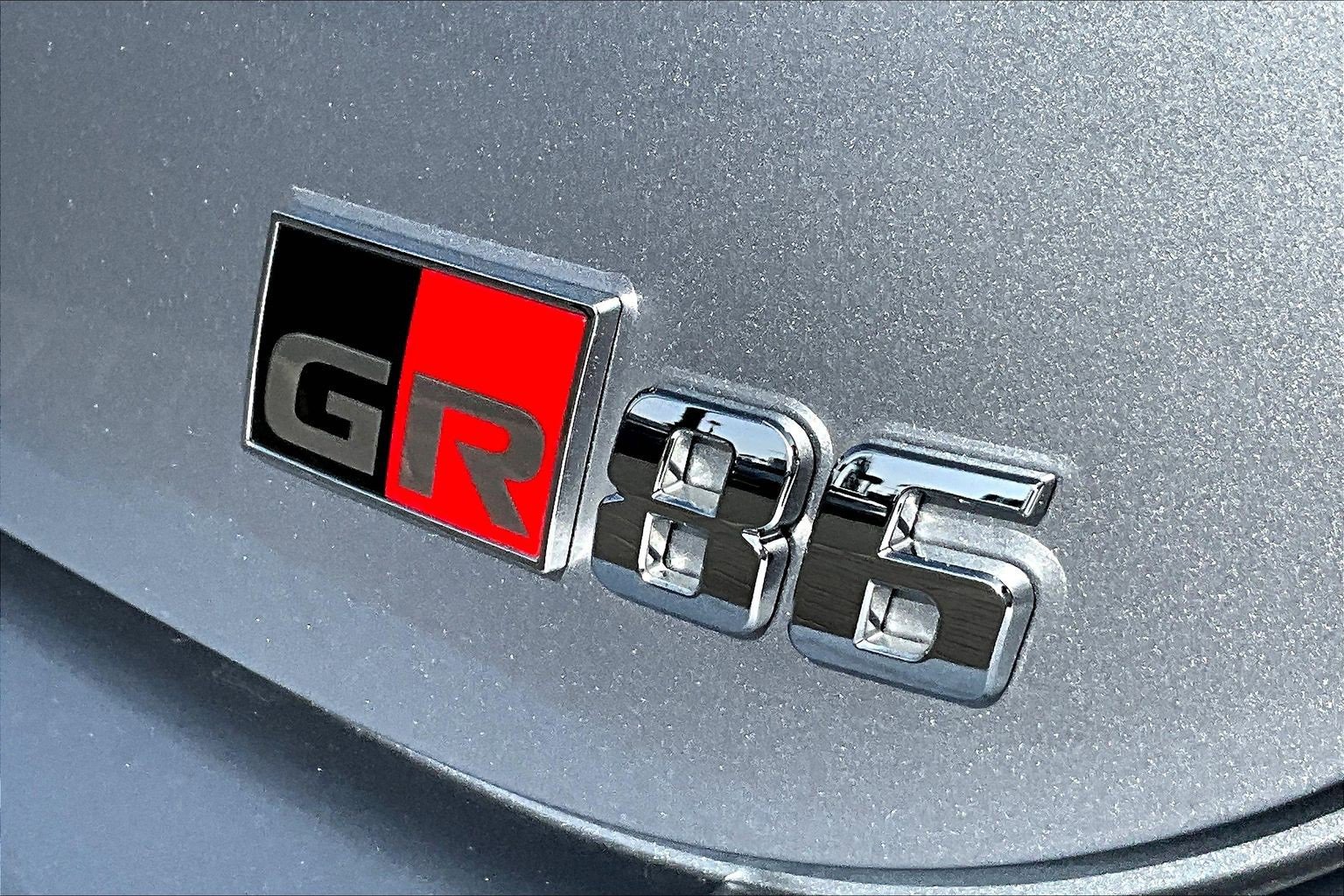 Used 2024 Toyota GR86 Premium image 8