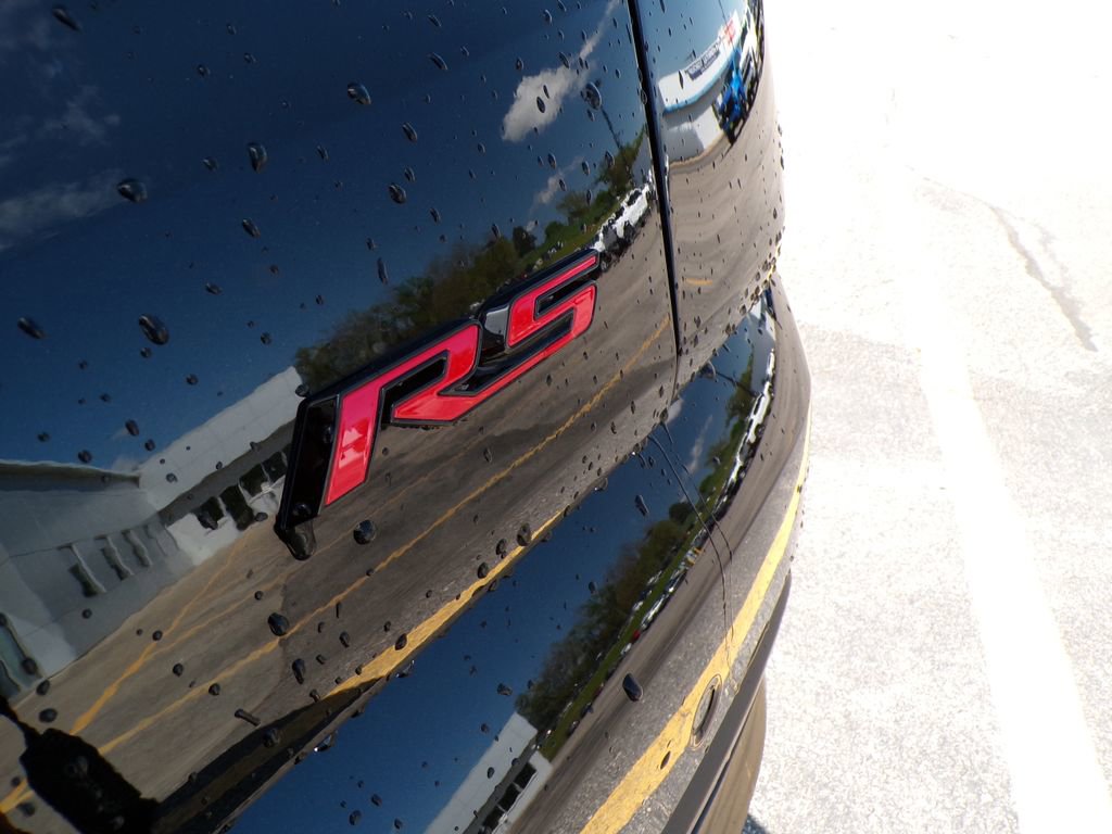 New 2027 Chevrolet Bolt RS w/ Technology Package FWD image 15