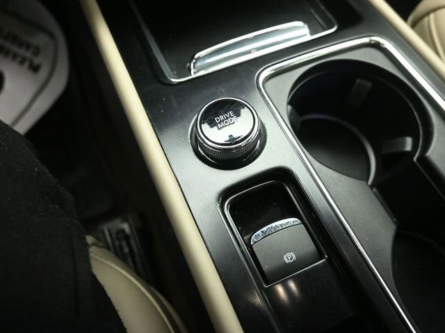 Certified 2021 Lincoln Corsair AWD w/ Premium Package image 16