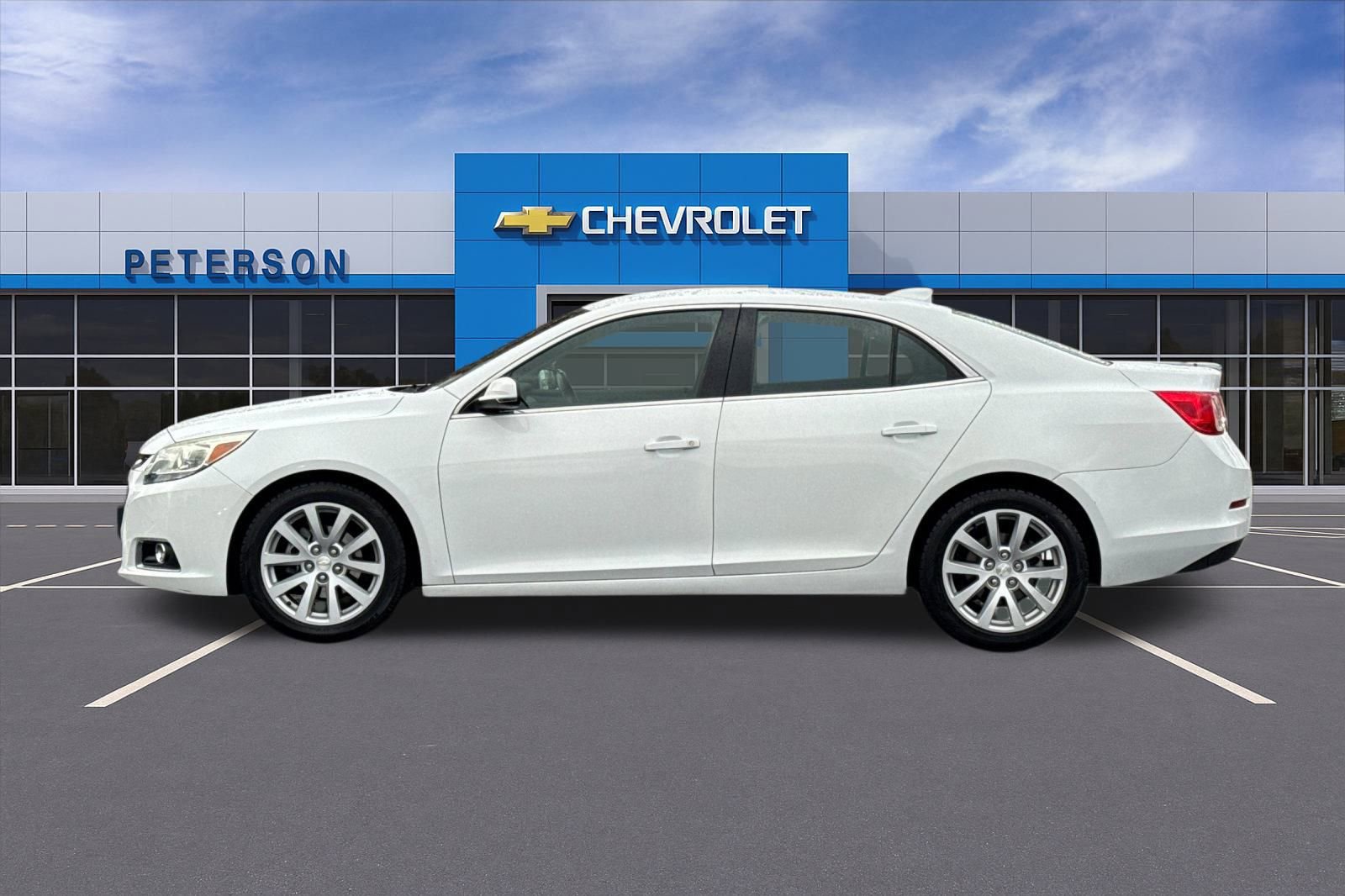 Used 2015 Chevrolet Malibu LT image 7