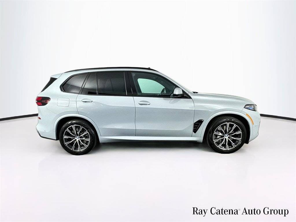 Used 2025 BMW X5 xDrive50e w/ M Sport Package AWD/4WD image 8