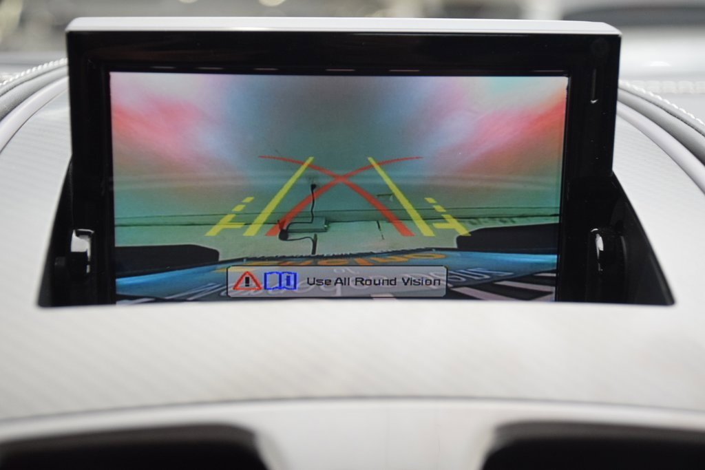 Used 2014 Aston Martin Vanquish Volante image 28