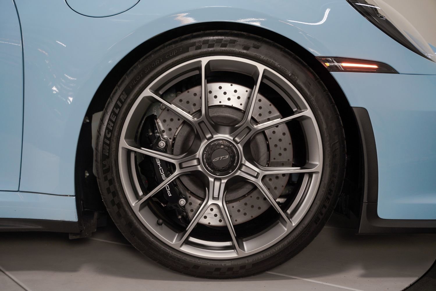 Used 2022 Porsche 911 GT3 RWD image 23