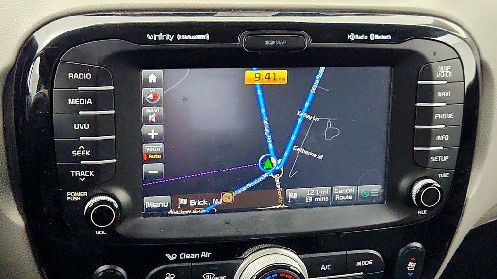 Used 2016 Kia Soul + w/ Primo Package image 19