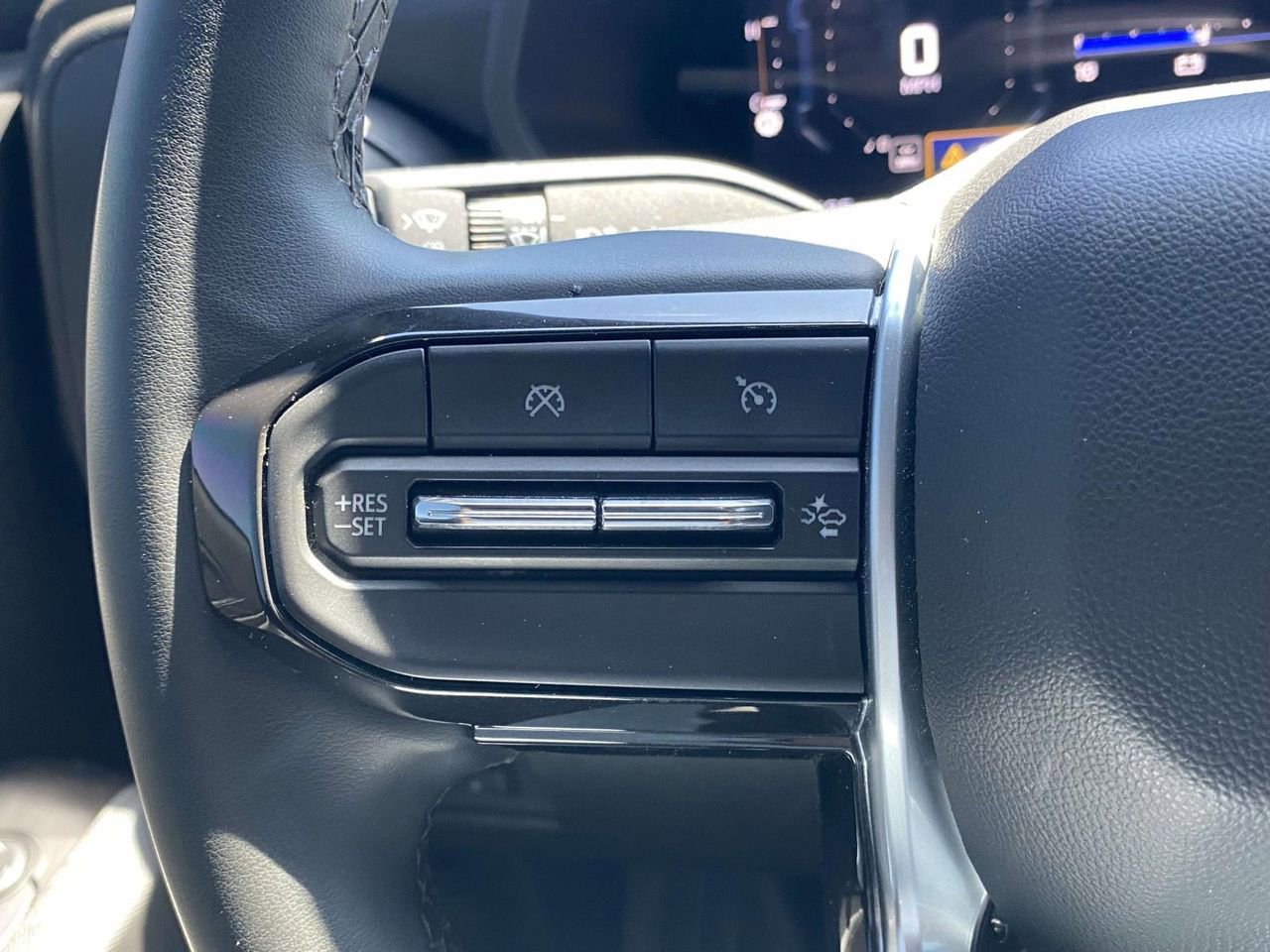 Used 2025 Chevrolet Colorado W/T w/ Advanced Trailering Package image 20