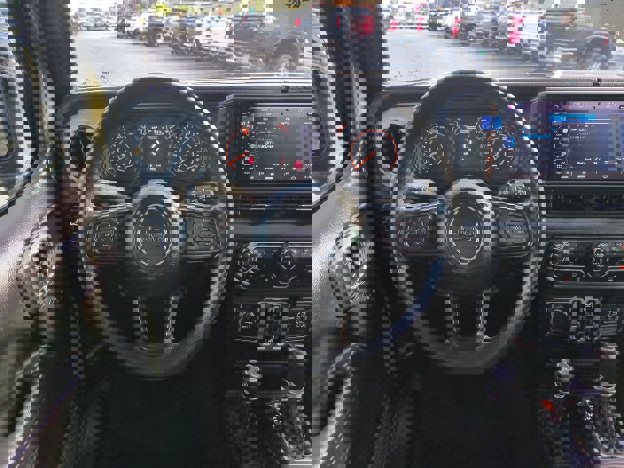 Used 2025 Jeep Wrangler Sport image 15