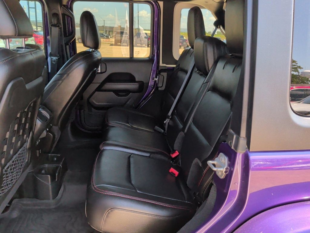 Used 2023 Jeep Wrangler Unlimited Rubicon AWD/4WD image 40