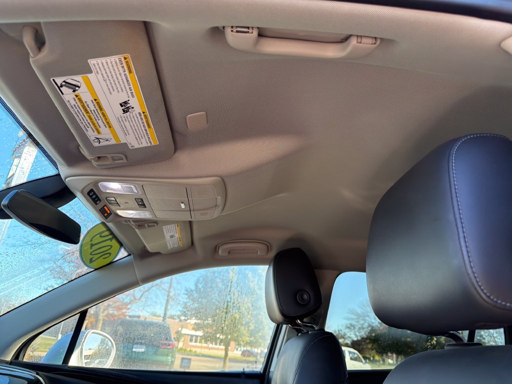 Certified 2019 Buick Envision Essence AWD/4WD image 25