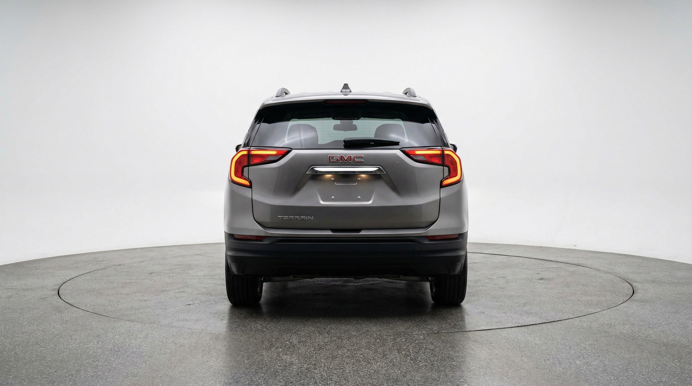 Used 2024 GMC Terrain SLE image 7