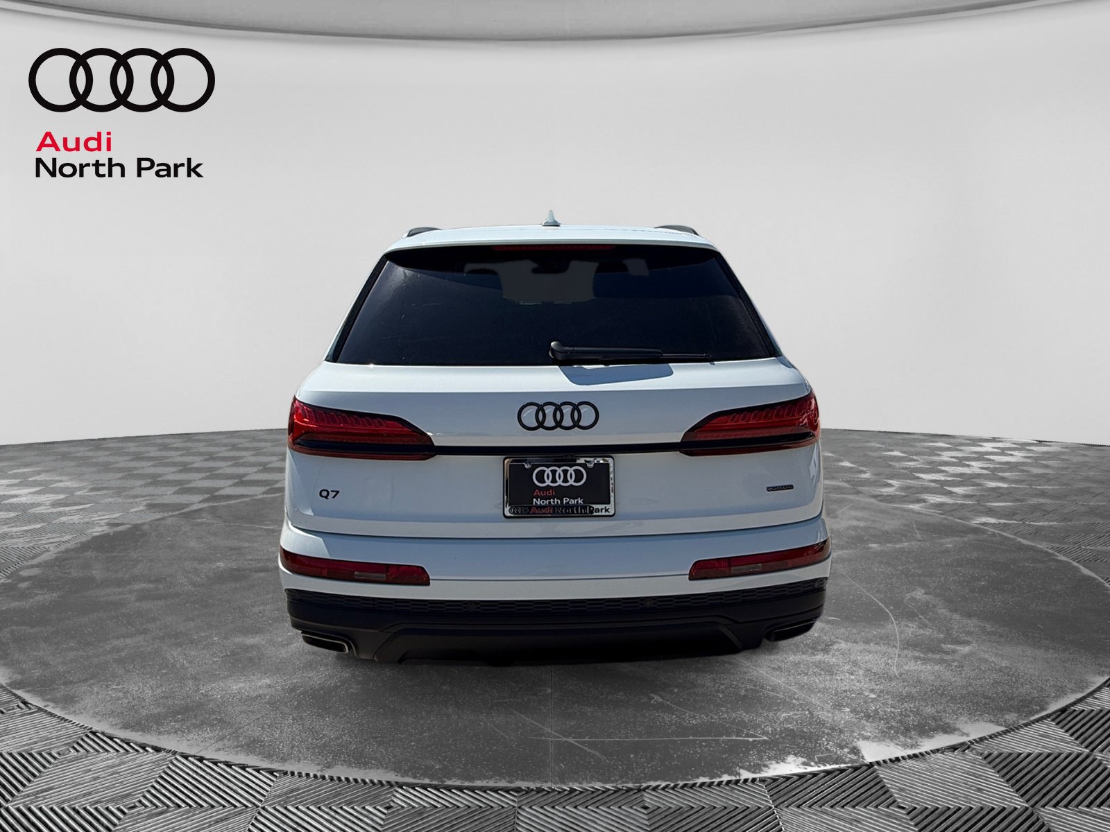New 2026 Audi Q7 2.0T Premium AWD/4WD image 4