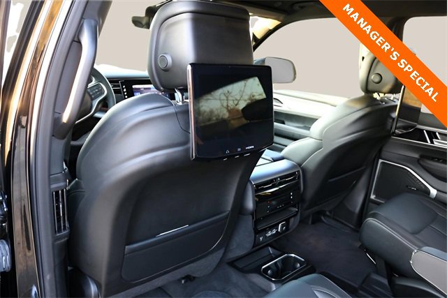 New 2025 Jeep Wagoneer L Series III w/ Rear Seat Video Group 1 image 11