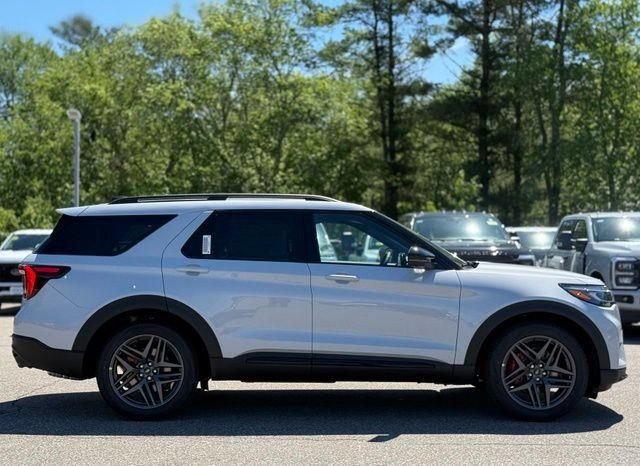 New 2026 Ford Explorer ST w/ Sun And Sound Package AWD/4WD image 3