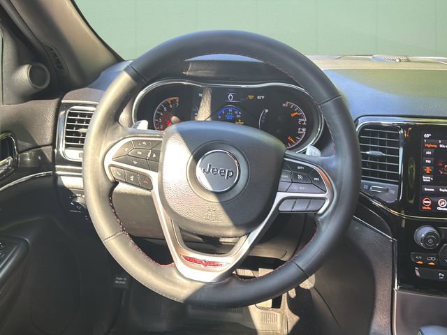 Used 2019 Jeep Grand Cherokee Trailhawk AWD/4WD image 16