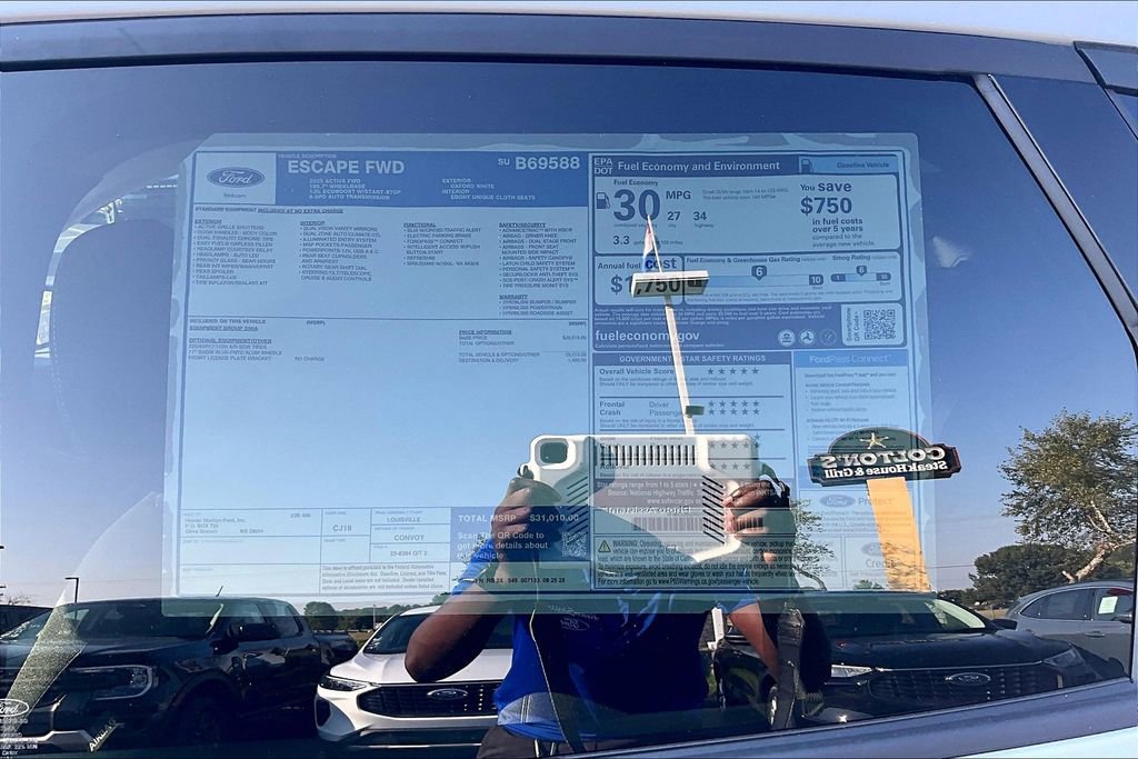 New 2025 Ford Escape Active image 14