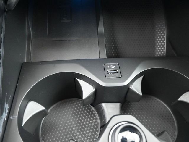 New 2025 BMW X5 xDrive50e image 4